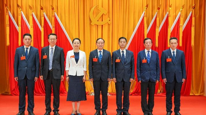 5月27日下午，中国共产党<a href='http://74958619.dongyvietnam.net'>正规电子游艺网址</a>第一次代表大会胜利闭幕。大会选举产生了中国共产党<a href='http://74958619.dongyvietnam.net'>正规电子游艺网址</a>第一届“两委”委员。大会以无记名投票方式差额选举产生了<a href='http://74958619.dongyvietnam.net'>正规电子游艺网址</a>第一届党委委